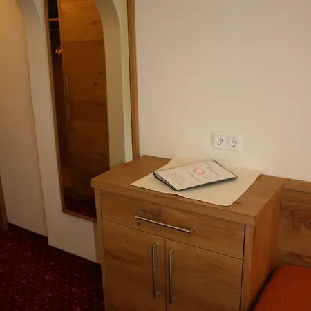 Hotel Garni Birkenhof 3*